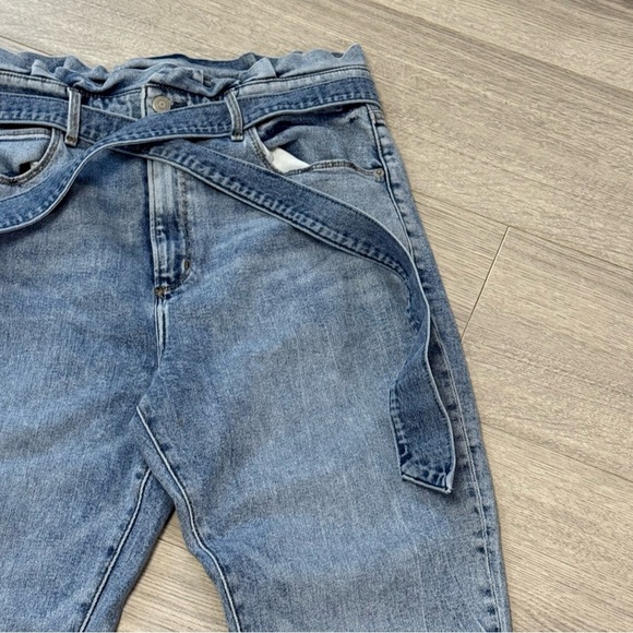 Abercrombie & Fitch Belted Ultra High Rise Super Skinny Ankle Jeans - Picture 5 of 10